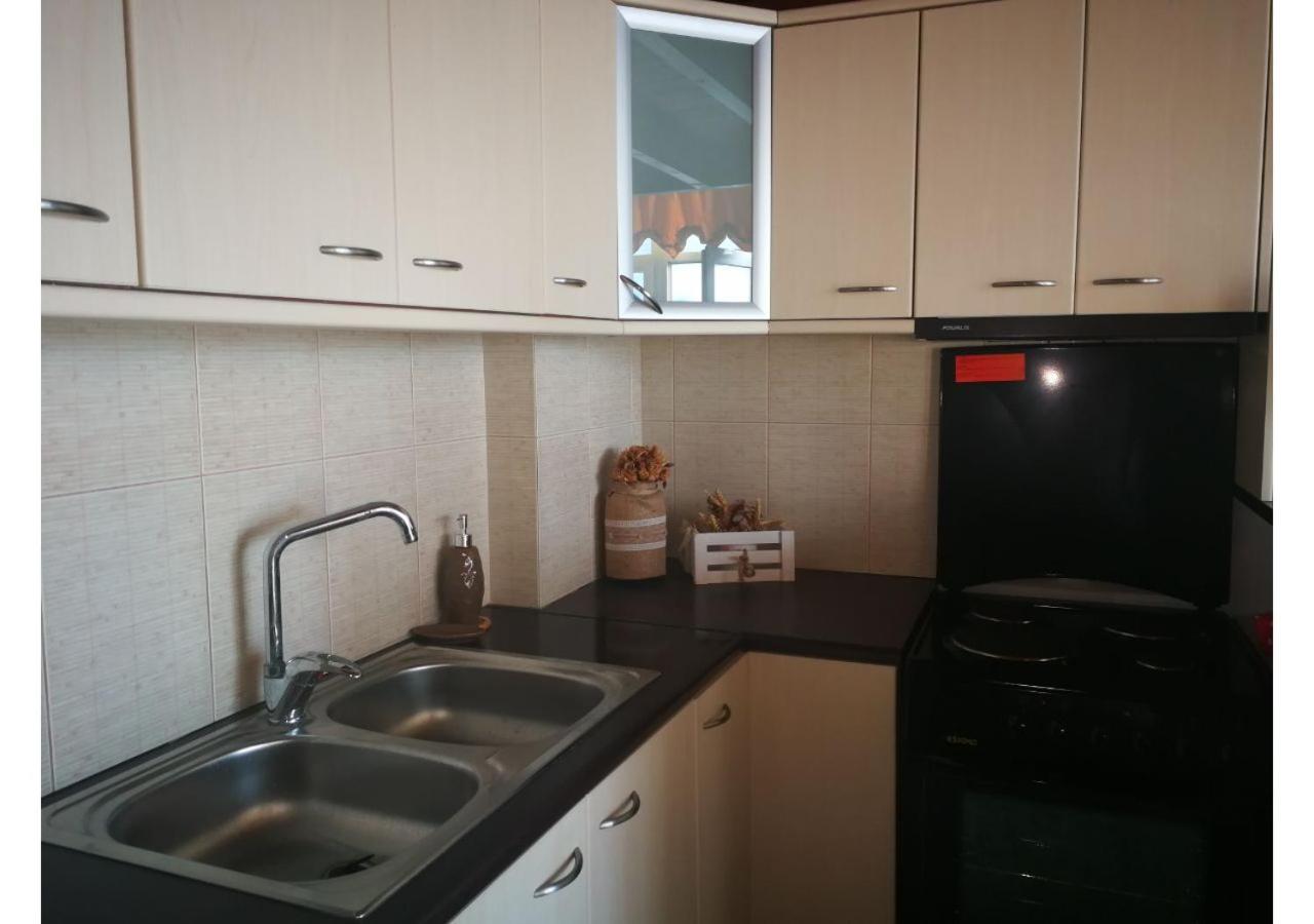 Kikilia'S & Stelio'S Apartments Adamantas  Dış mekan fotoğraf