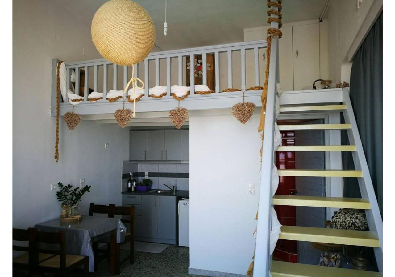 Kikilia'S & Stelio'S Apartments Adamantas  Dış mekan fotoğraf