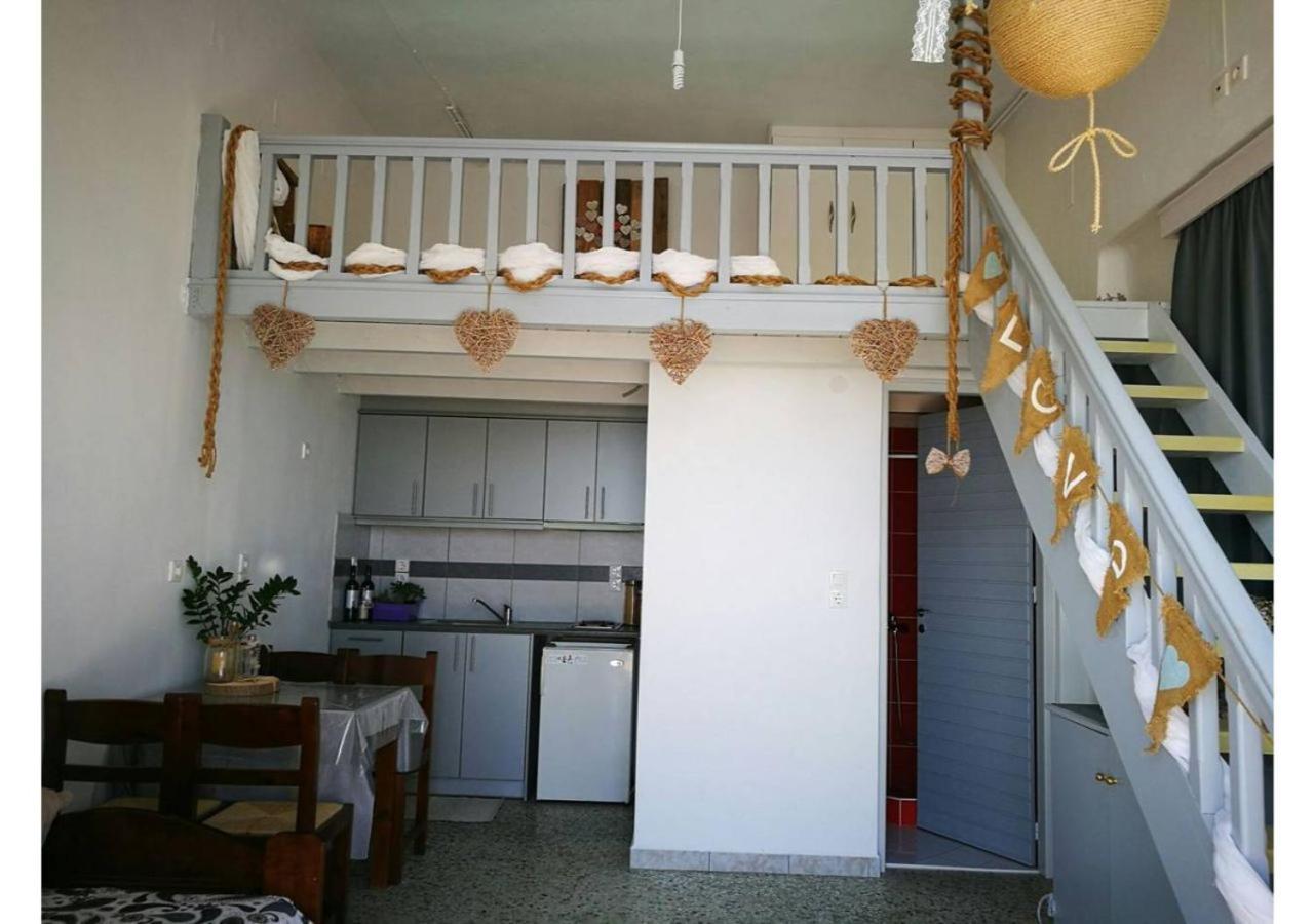 Kikilia'S & Stelio'S Apartments Adamantas  Dış mekan fotoğraf